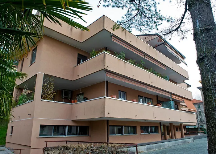Sky View Apartment